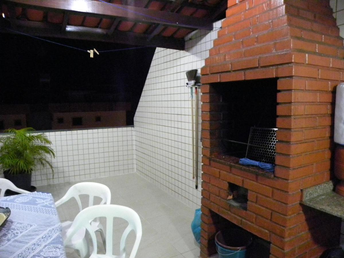 Linda Cobertura De 3 Quartos Na Praia Grande Em ウバトゥバ エクステリア 写真